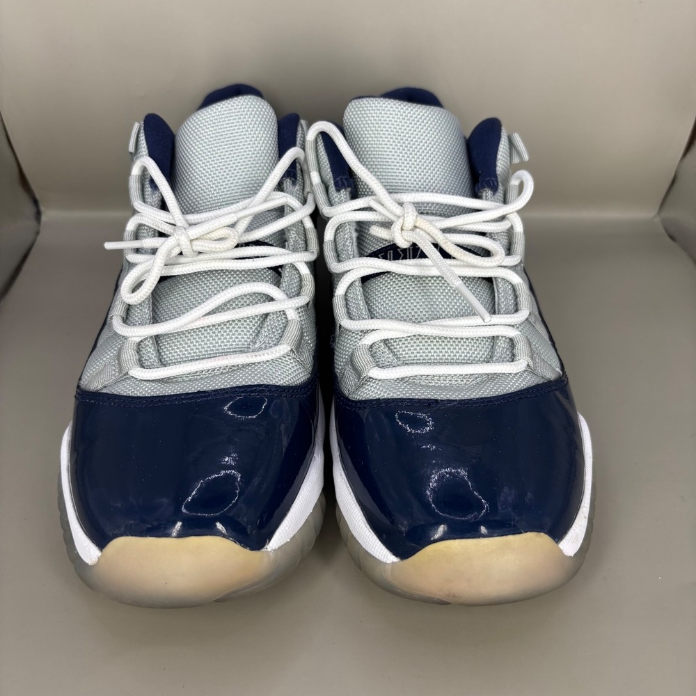 Air Jordan 11 Retro Low Georgetown Grey Mist Midnight Navy 528896-007 Mens 7Y - Picture 2 of 7